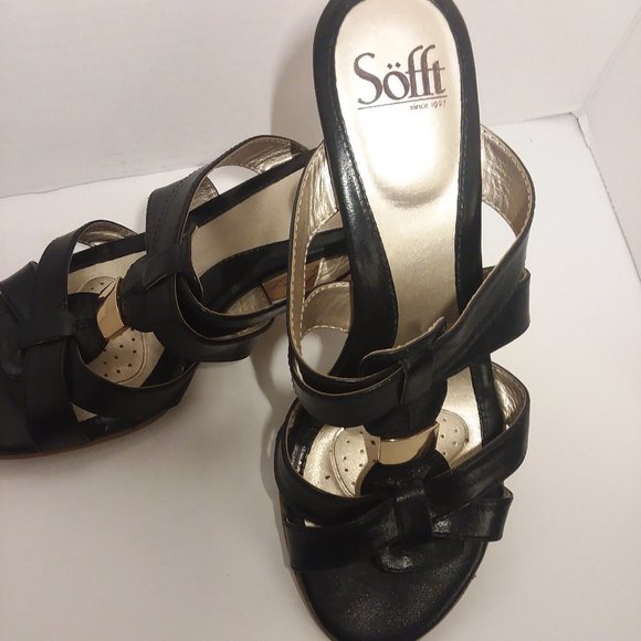Sofft black leather wedge sandal with gold detail - Picture 2 of 5